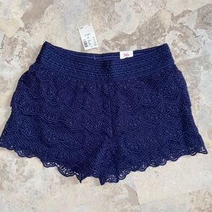 Girls lacey shorts